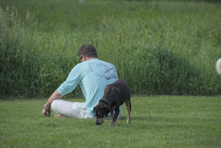 20250604_Cats and dog park and flowers__DSC0099_.jpg